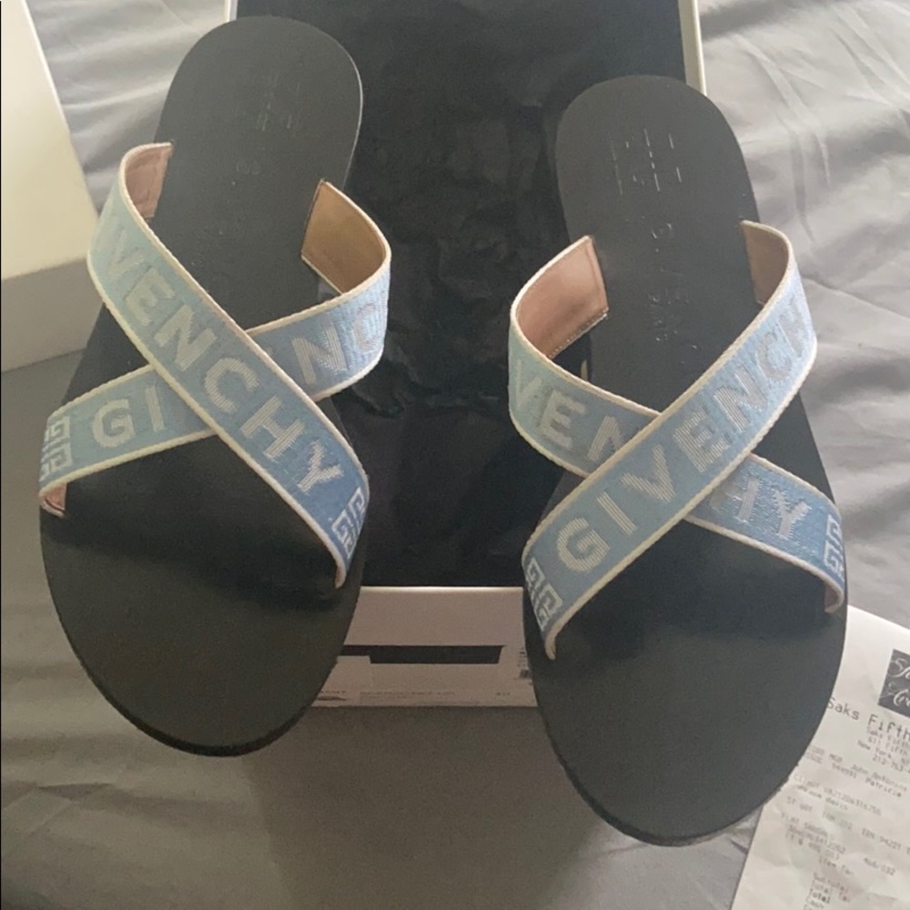 Givenchy Sandals - Picture 2 of 3